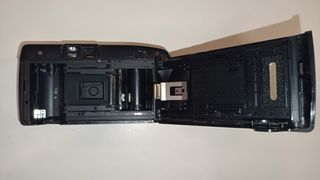 CAMARA DE FOTOS OLYMPUS TRIP JUNIOR 33mm 1:45