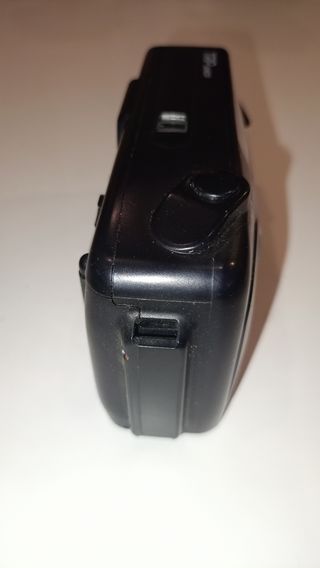 CAMARA DE FOTOS OLYMPUS TRIP JUNIOR 33mm 1:45