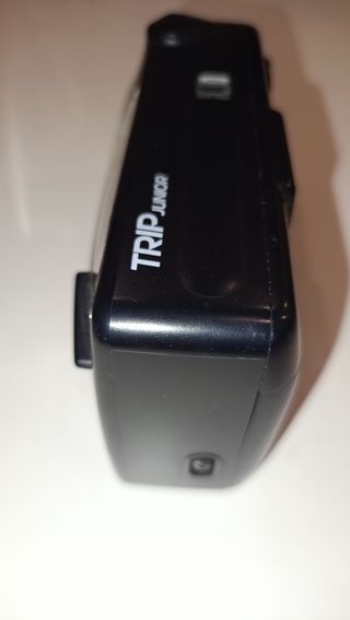 CAMARA DE FOTOS OLYMPUS TRIP JUNIOR 33mm 1:45