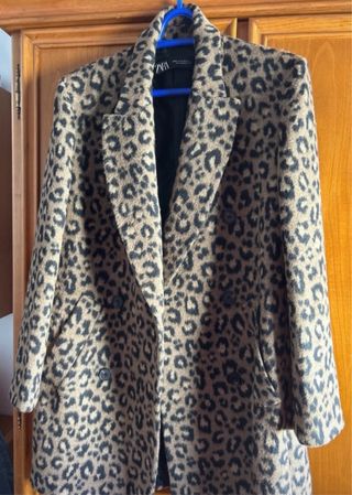 Abrigo leopardo