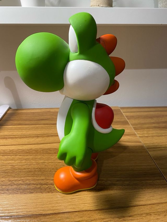 Figura yoshi mario bros