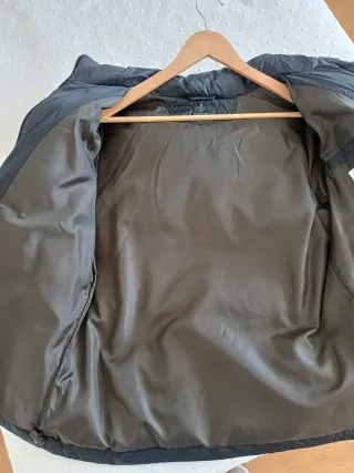 Chaquetón plumas con capucha
