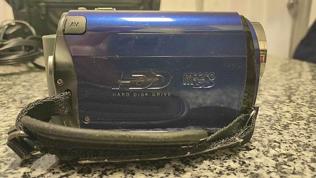 Cámara de video JVC HD . 32h grabación