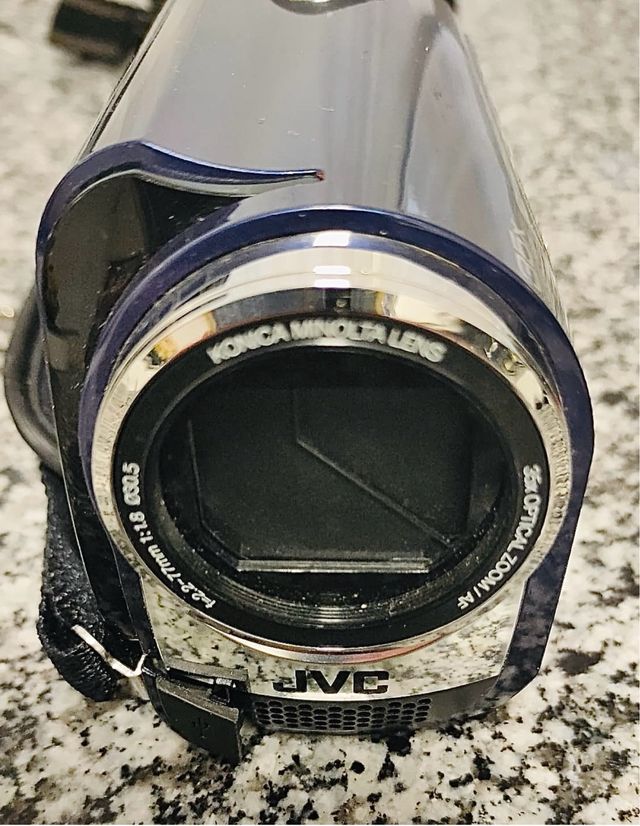 Cámara de video JVC HD . 32h grabación