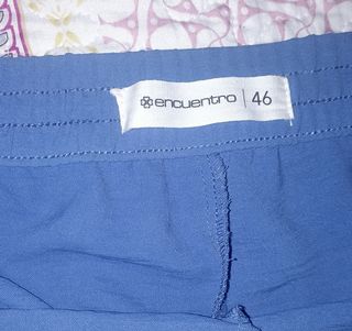 Camiseta azul con estampado mujer