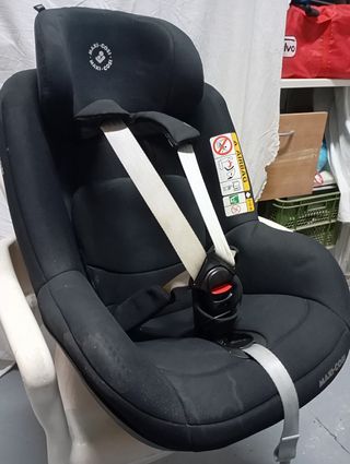 Seggiolino auto e tavolo per bambini Isofix