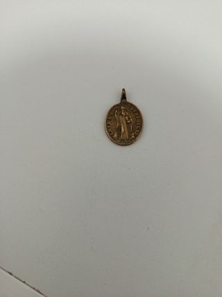 Medalla muy antigua de San Benito 