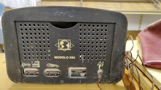 Radio antigua RADIODINA-320