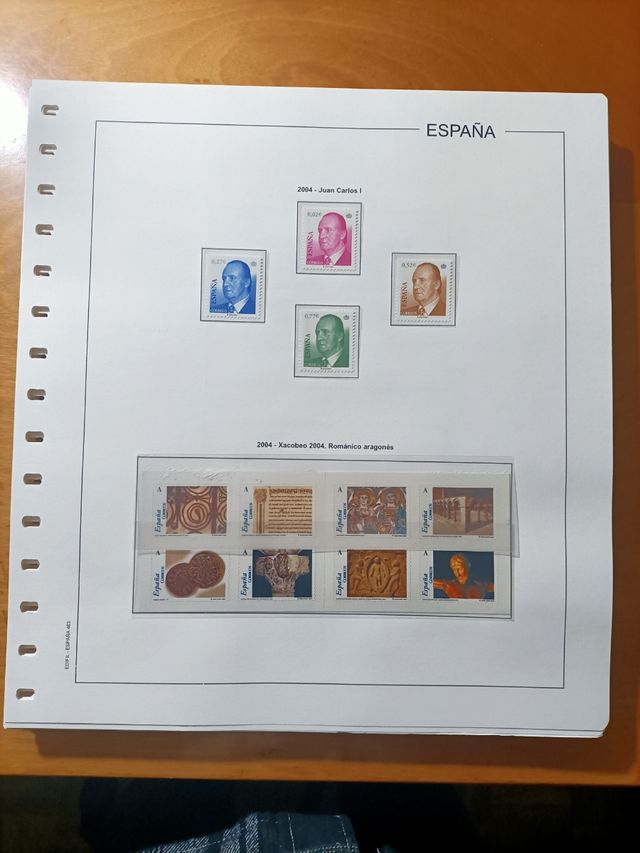 Sellos España año 2.004 completo MNH.