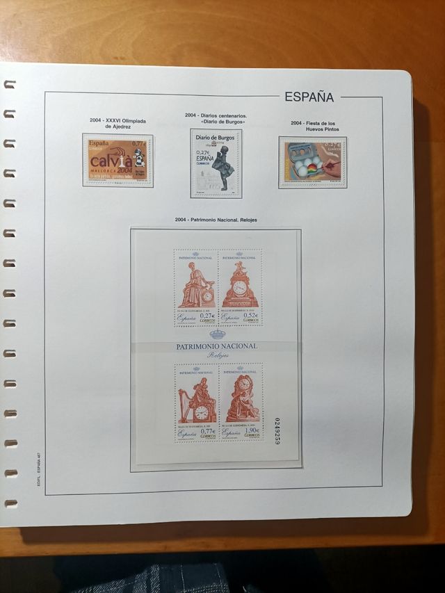 Sellos España año 2.004 completo MNH.