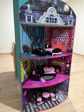 Casa de muñecas Monster