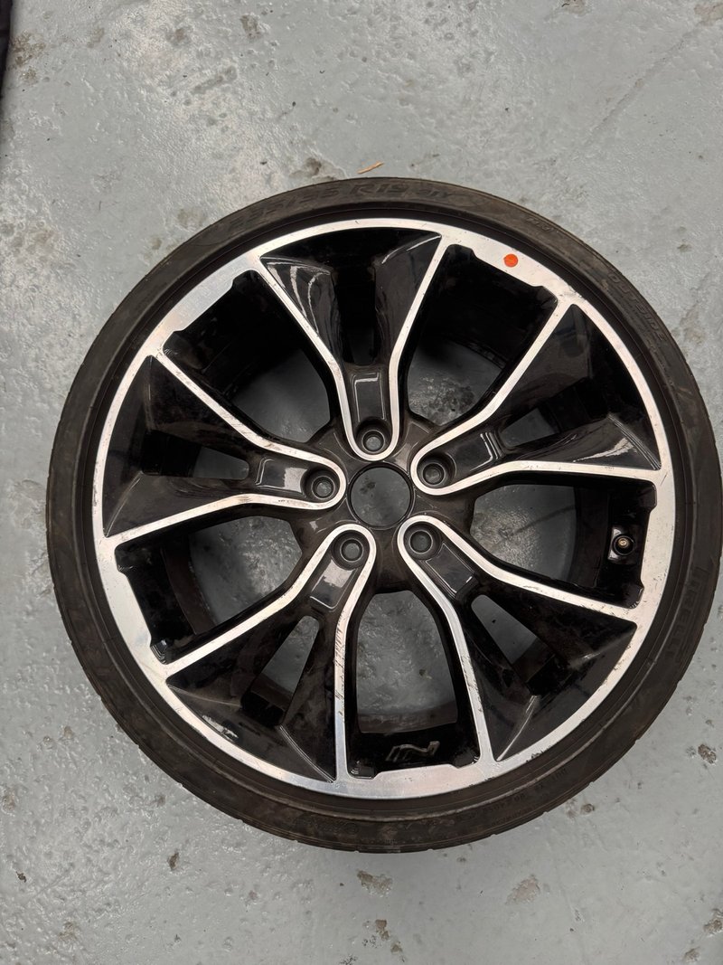Hyundai i30 2023 - foto 1
