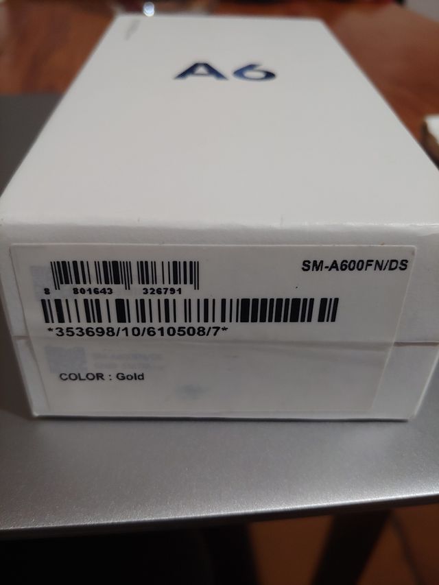 Samsung Galaxy A6 e nuovissima custodia regalo