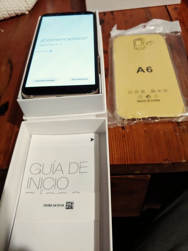 Samsung Galaxy A6 e nuovissima custodia regalo
