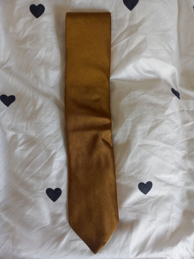 Nueva Corbata Bravo Chem Color Oro Marca Italiana