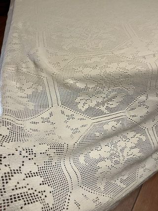 OFFERTA! Coperta VINTAGE ricamata a mano