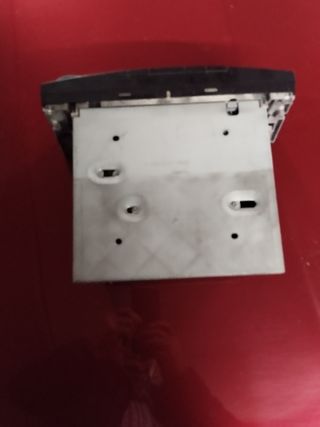 Todo junto. CD . GPS  cassette  bluetooth.