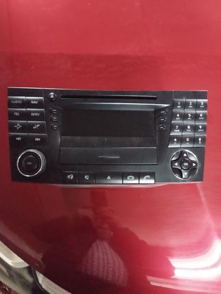 Todo junto. CD . GPS  cassette  bluetooth.