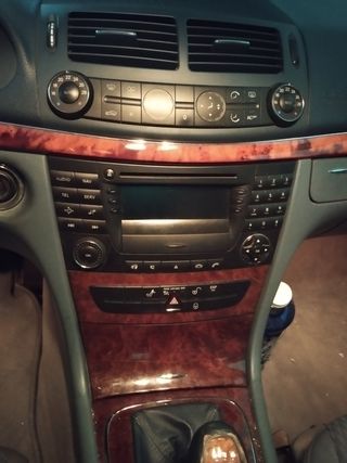 Todo junto. CD . GPS  cassette  bluetooth.