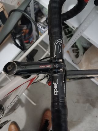 Bicicleta carretera de carbono 