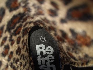 Botas altas negras con tacón Refresh