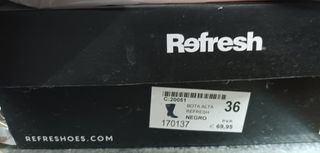 Botas altas negras con tacón Refresh