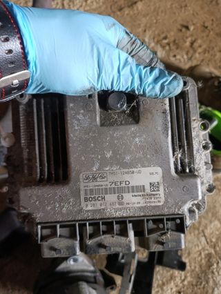 Despiece Ford C-MAX 2006