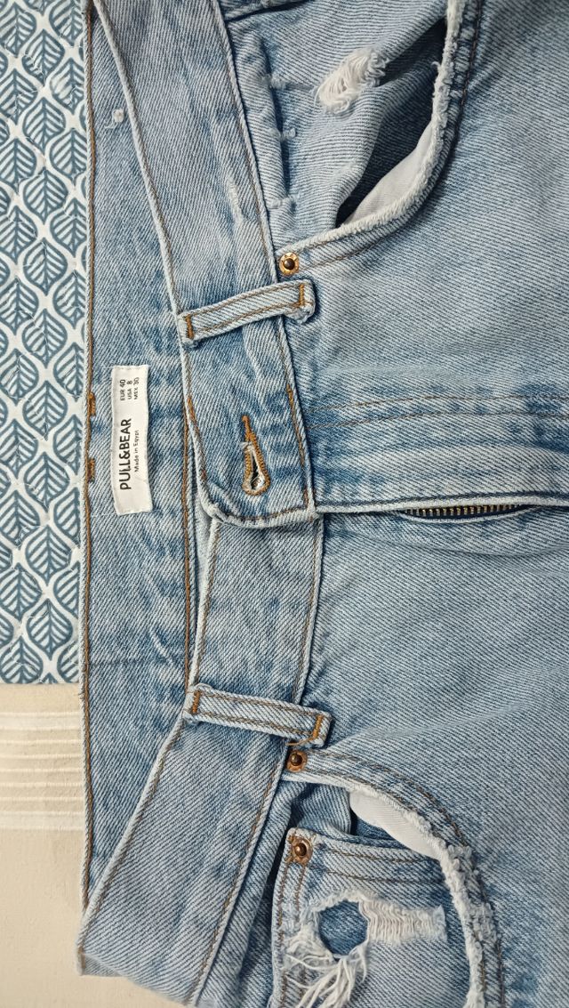 Pantalón vaquero campana