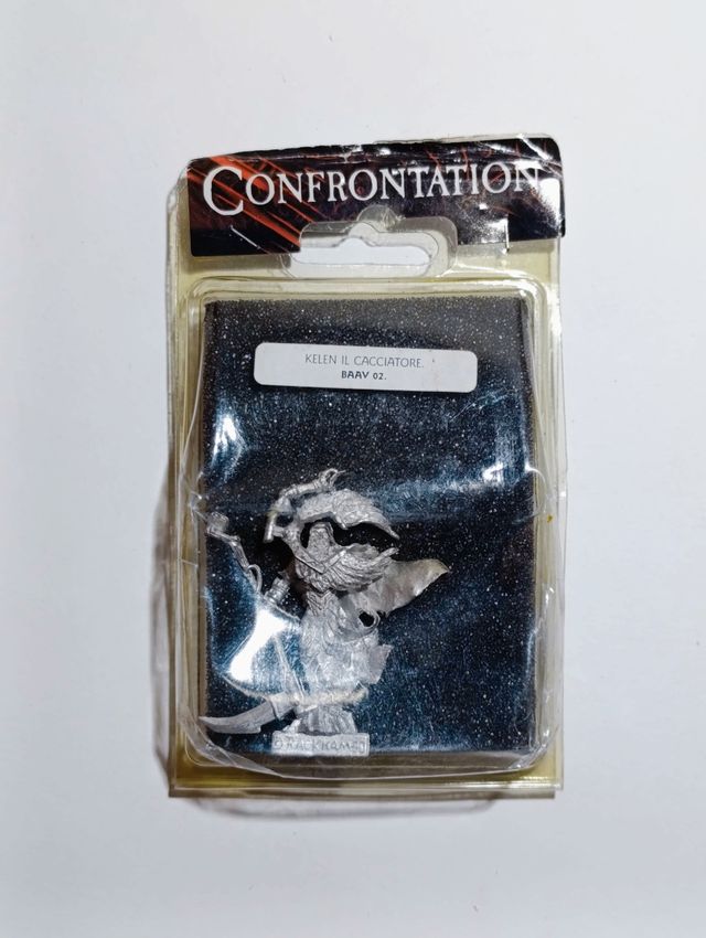 Confrontation kenel il cacciatore miniatura