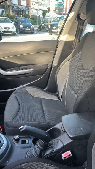 Peugeot 308 2009 arranca se para