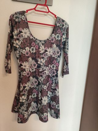 Vestido de Stradivarius 