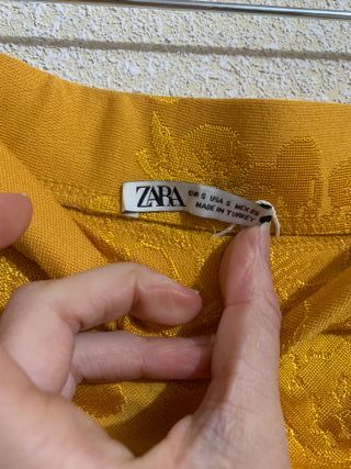 Conjunto invitada Zara