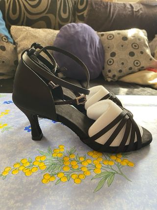 Zapatos de baile latino