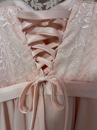 Vestido corto fiesta con encaje