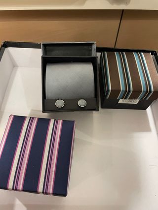 Corbata mas gemelos 
