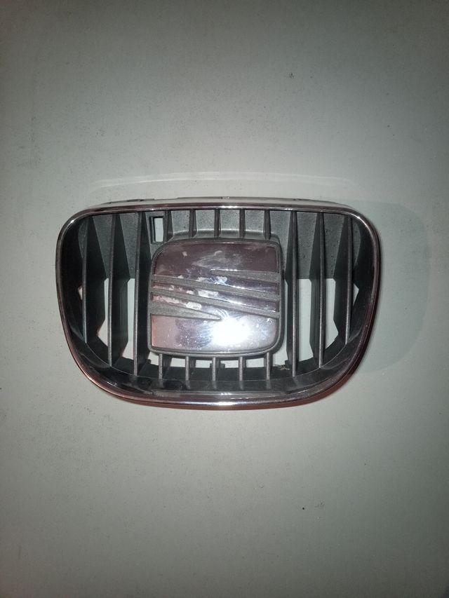 Rejilla Seat León Cupra original 