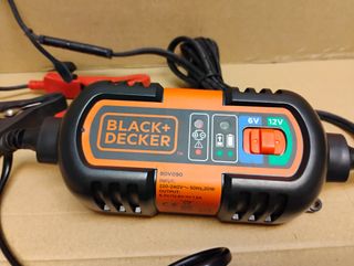 cargador de baterías. Leer descripción