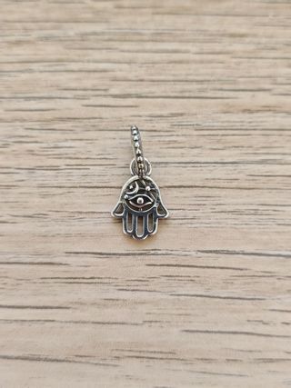 Charm plata Hamsa protectora 