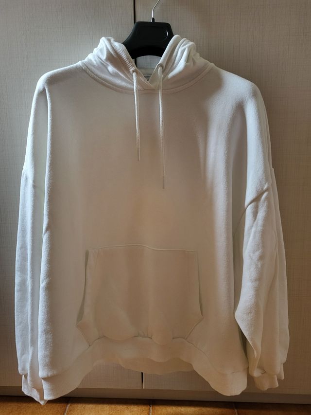 Felpa bianca Stradivarius 