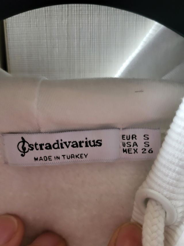 Felpa bianca Stradivarius 