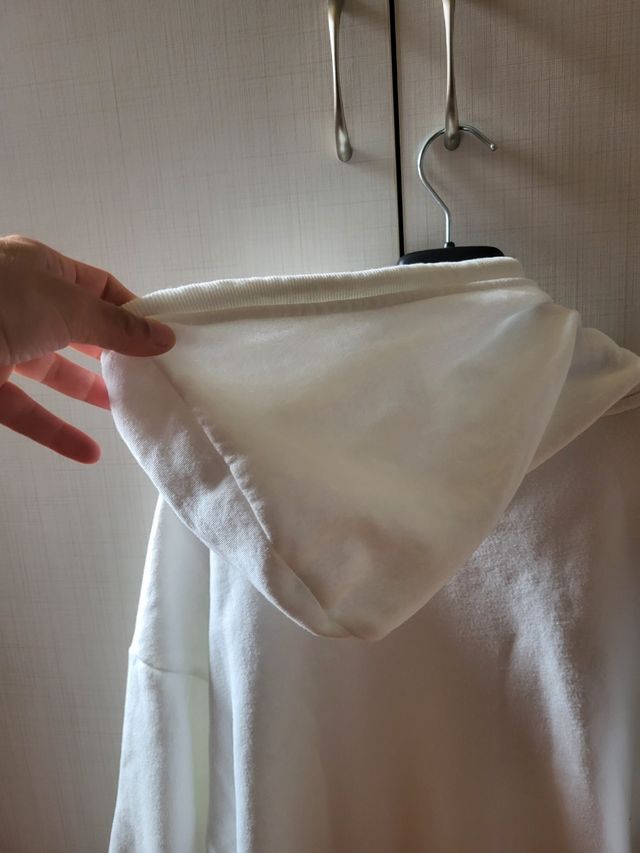 Felpa bianca Stradivarius 