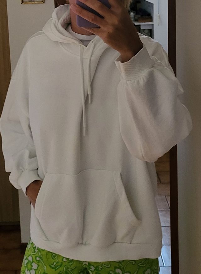 Felpa bianca Stradivarius 