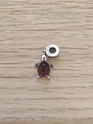 Charm de plata tortuga cristal de murano morado 