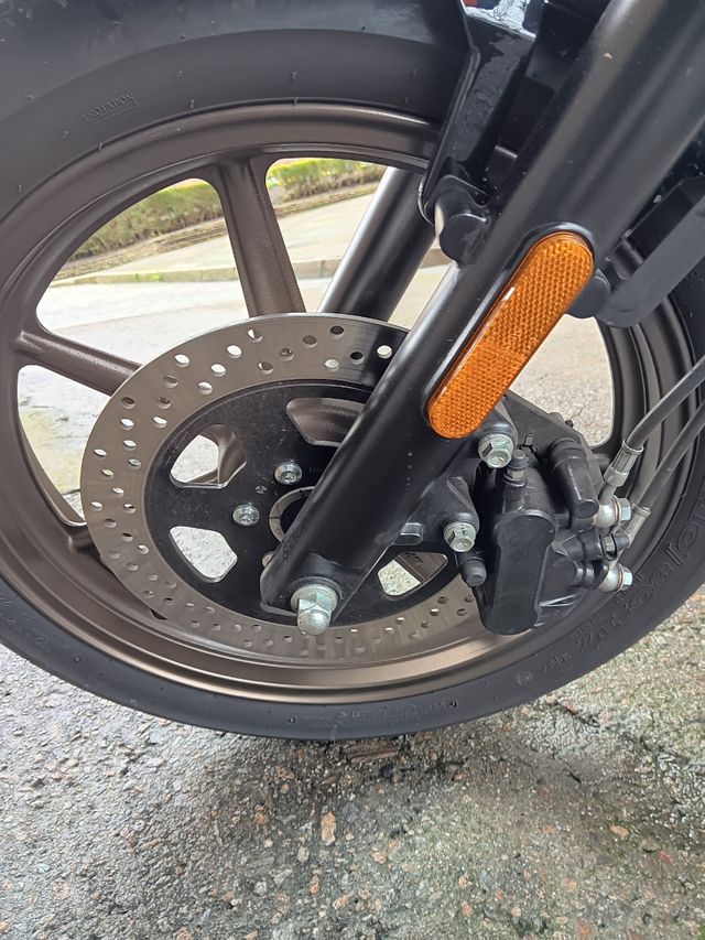 Moto UM Renegade Freedom 125cc