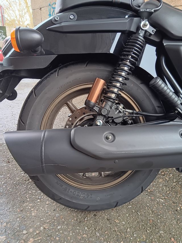 Moto UM Renegade Freedom 125cc