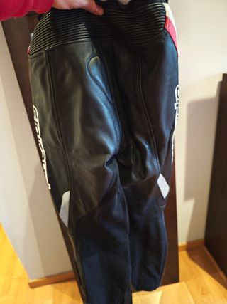 Mono de moto chica 2 piezas alpinestars.
