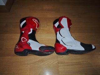 Mono de moto chica 2 piezas alpinestars.