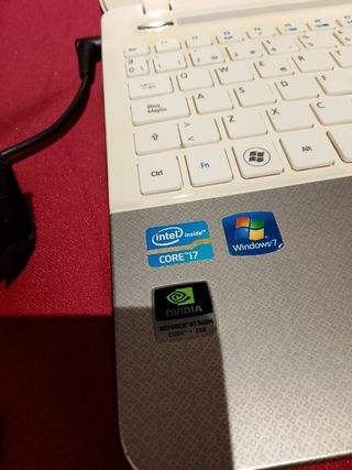 Portátil packard bell i7