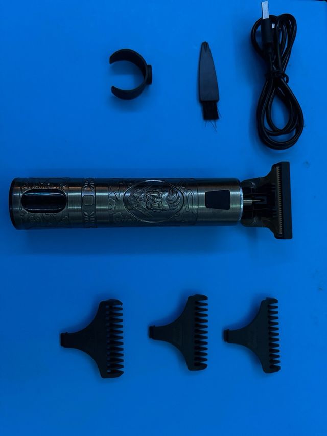 máquina de pelo y afeitar y líneas