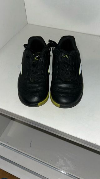 Botas futbol niño